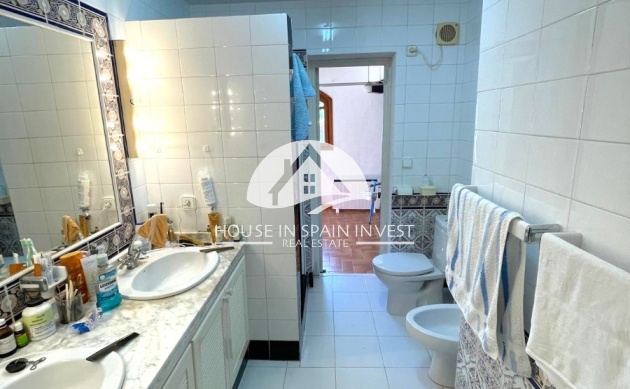 Resale - Villa - Orihuela Costa - Villamartín