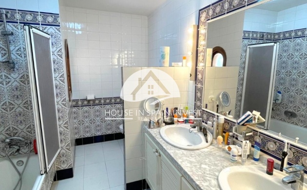 Resale - Villa - Orihuela Costa - Villamartín