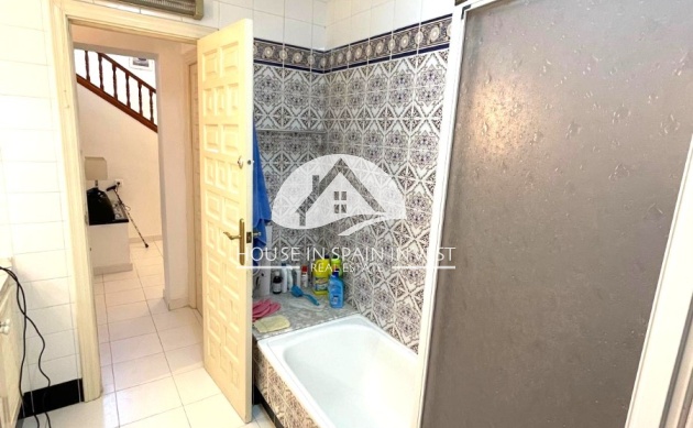 Resale - Villa - Orihuela Costa - Villamartín