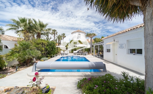 Resale - Villa - Torrevieja - La Siesta - El Chaparral - San Luis