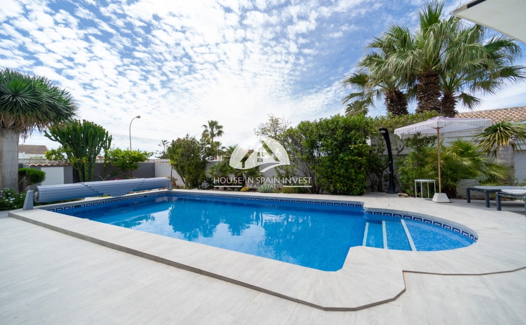 Resale - Villa - Torrevieja - La Siesta - El Chaparral - San Luis