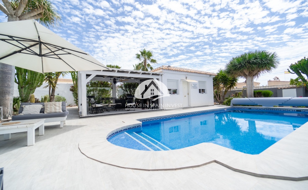 Resale - Villa - Torrevieja - La Siesta - El Chaparral - San Luis