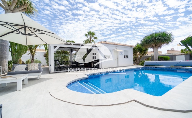 Resale - Villa - Torrevieja - La Siesta - El Chaparral - San Luis