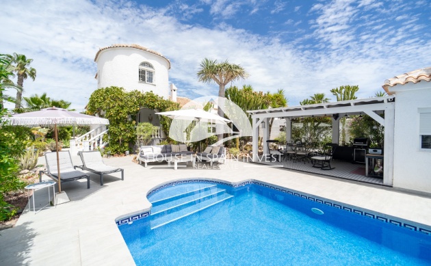 Resale - Villa - Torrevieja - La Siesta - El Chaparral - San Luis