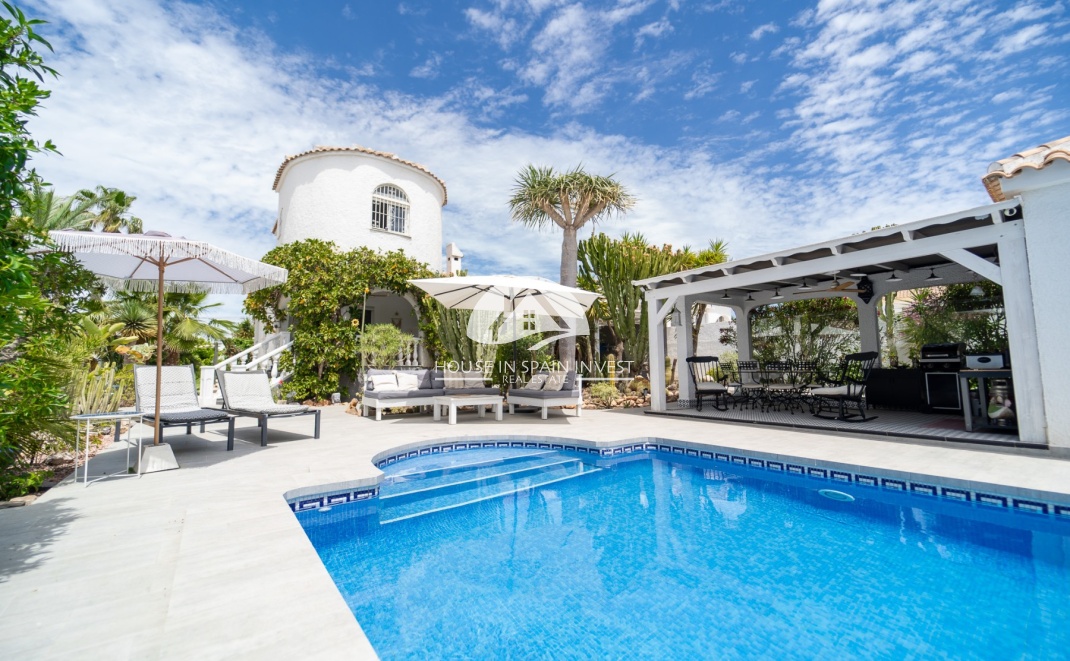 Resale - Villa - Torrevieja - La Siesta - El Chaparral - San Luis