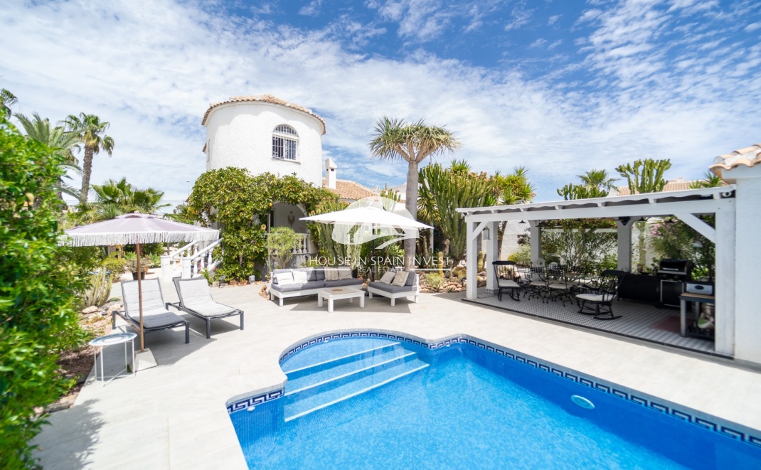 Resale - Villa - Torrevieja - La Siesta - El Chaparral - San Luis