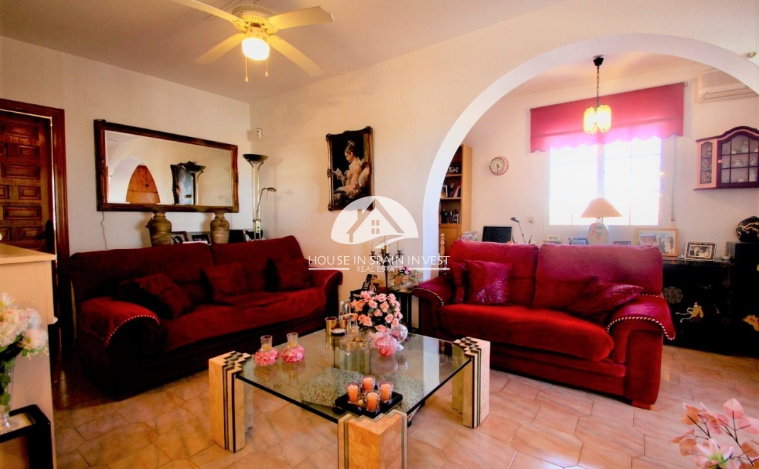 Resale - Villa - Orihuela Costa - Villamartín