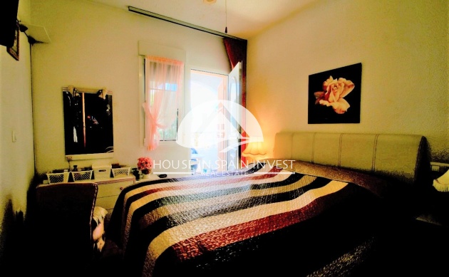 Resale - Villa - Orihuela Costa - Villamartín