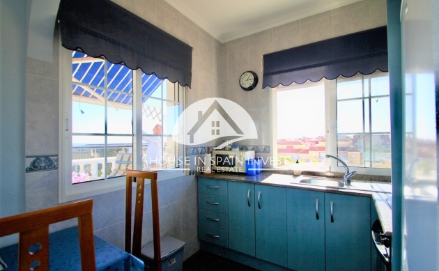 Resale - Villa - Orihuela Costa - Villamartín