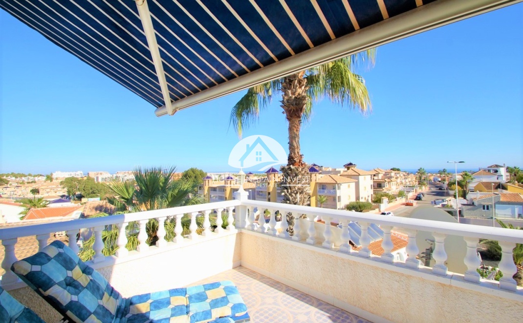 Resale - Villa - Orihuela Costa - Villamartín