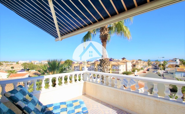Resale - Villa - Orihuela Costa - Villamartín