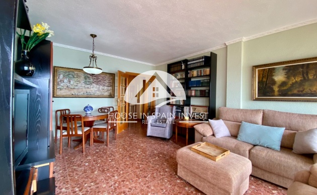 Resale - Apartment  - Torrevieja - Playa del Cura