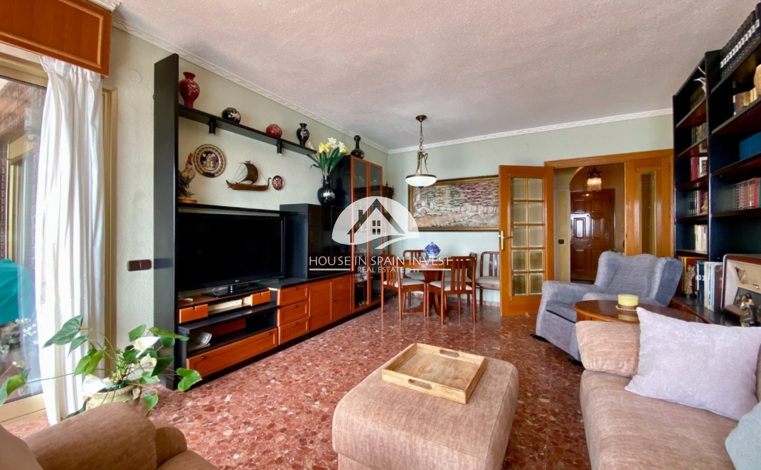 Resale - Apartment  - Torrevieja - Playa del Cura