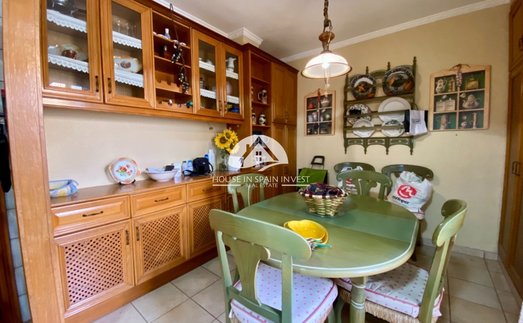 Resale - Apartment  - Torrevieja - Playa del Cura