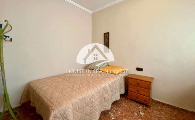 Resale - Apartment  - Torrevieja - Playa del Cura