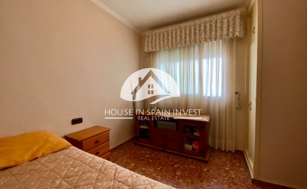 Resale - Apartment  - Torrevieja - Playa del Cura