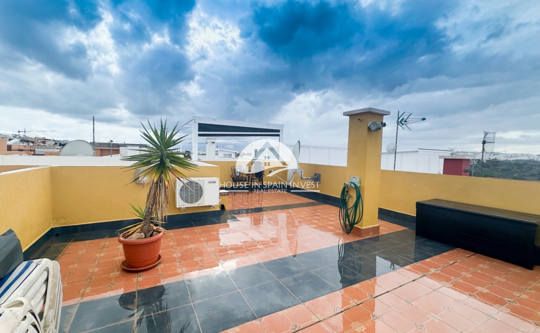 Resale - Apartment  - Orihuela Costa - Los Altos