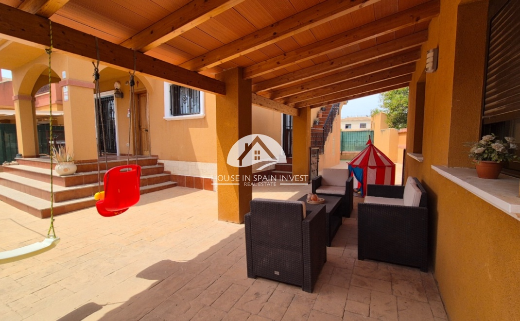 Resale - Villa - Torrevieja - Costa Blanca