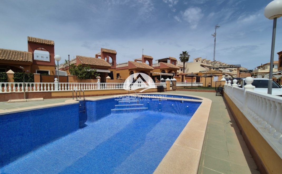 Resale - Villa - Torrevieja - Costa Blanca