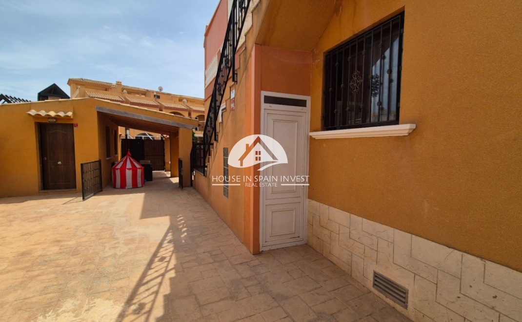 Resale - Villa - Torrevieja - Costa Blanca