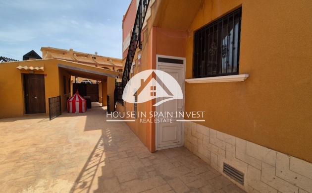 Resale - Villa - Torrevieja - Costa Blanca