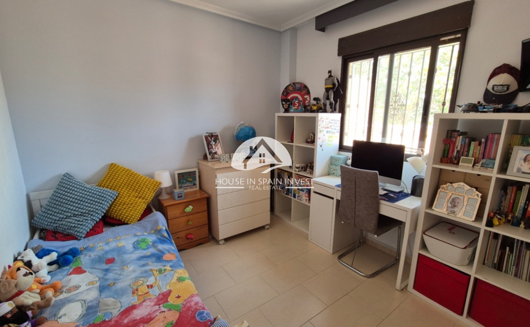 Resale - Villa - Torrevieja - Costa Blanca