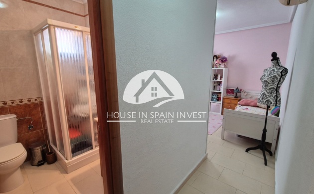 Resale - Villa - Torrevieja - Costa Blanca