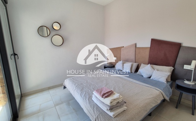 Resale - Villa - Torrevieja - Costa Blanca