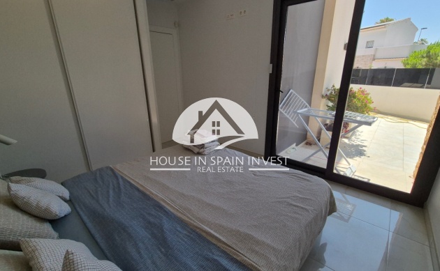Resale - Villa - Torrevieja - Costa Blanca