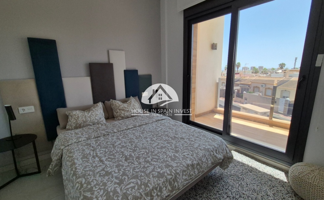 Resale - Villa - Torrevieja - Costa Blanca