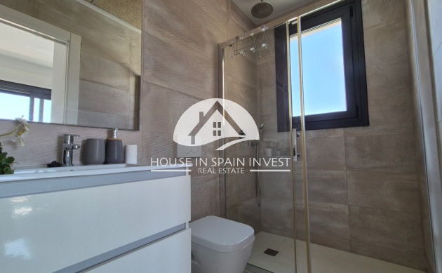 Resale - Villa - Torrevieja - Costa Blanca
