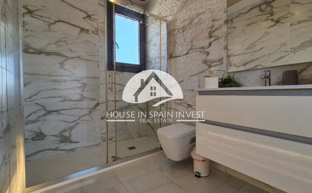 Resale - Villa - Torrevieja - Costa Blanca