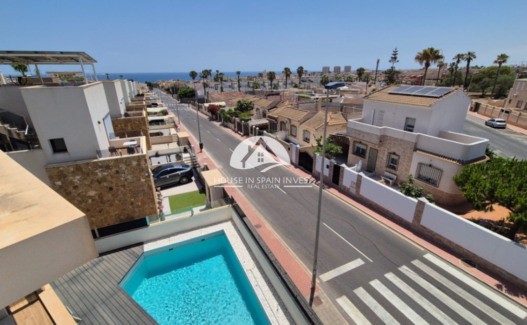 Resale - Villa - Torrevieja - Costa Blanca