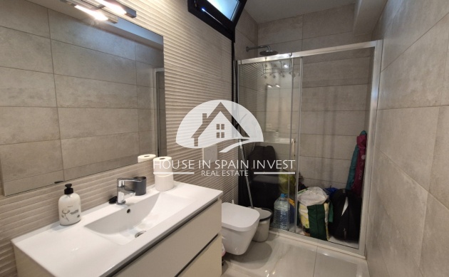 Resale - Villa - Torrevieja - Costa Blanca