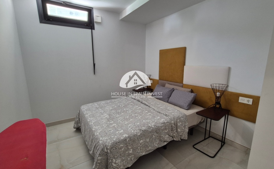 Resale - Villa - Torrevieja - Costa Blanca