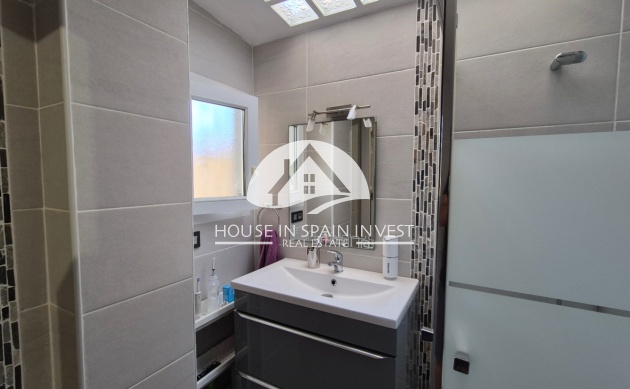 Resale - Townhouse - Torrevieja - Costa Blanca