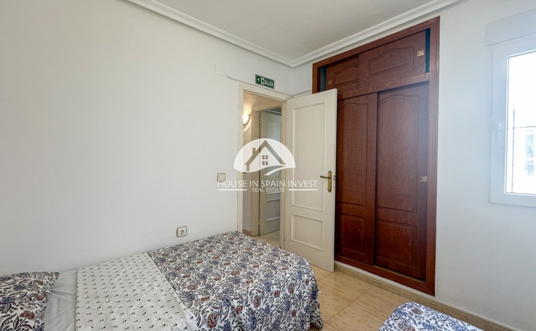 Resale - Townhouse - Torrevieja - Nueva Torrevieja