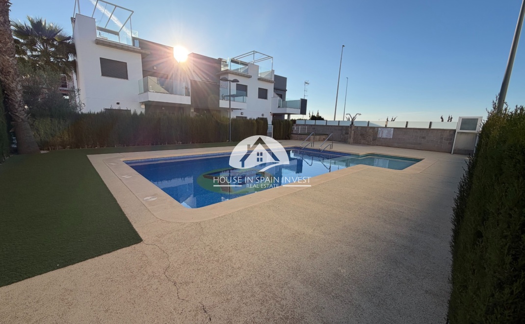 Resale - Apartment - Pilar de la Horadada