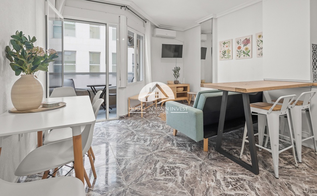 Herverkoop - Apartment - Torrevieja - Playa del Cura