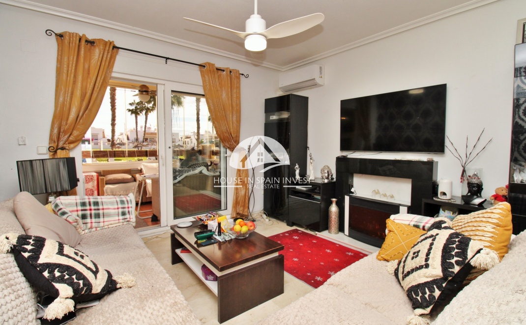 Resale - Apartment  - Orihuela Costa - Playa Flamenca