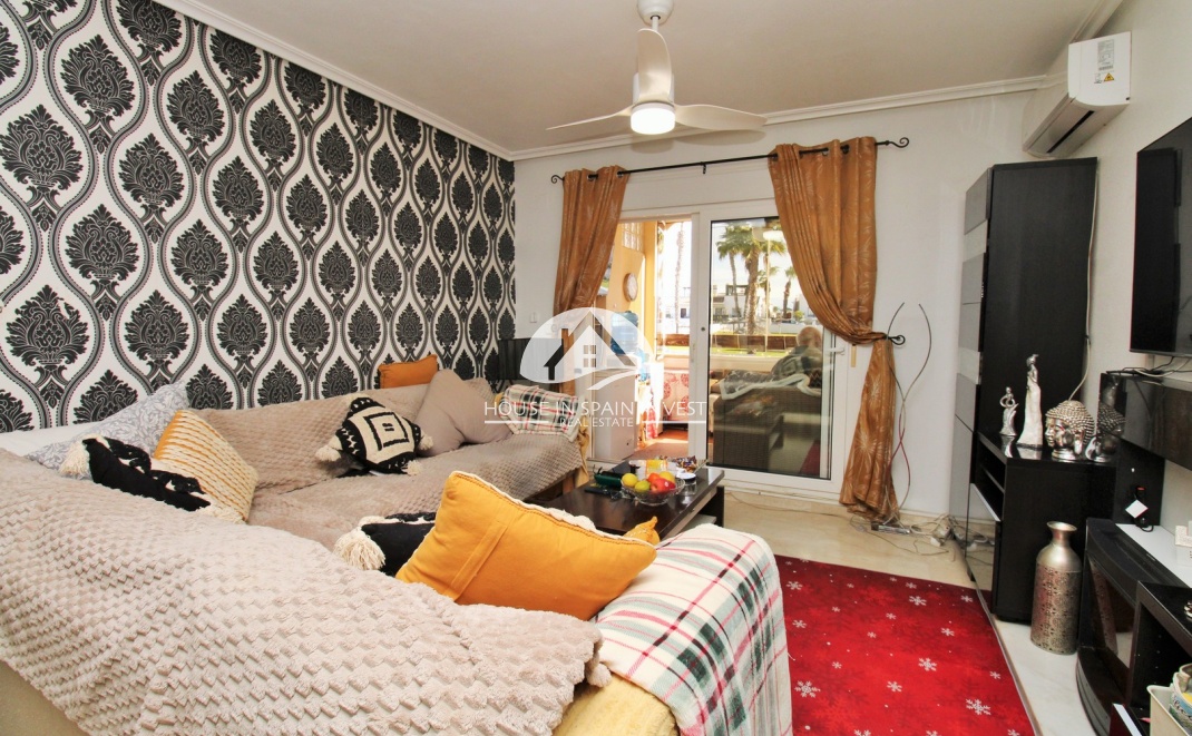 Resale - Apartment  - Orihuela Costa - Playa Flamenca