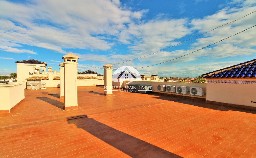 Resale - Apartment  - Orihuela Costa - Playa Flamenca