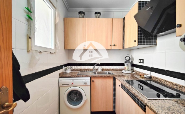 Resale - Apartment  - Torrevieja