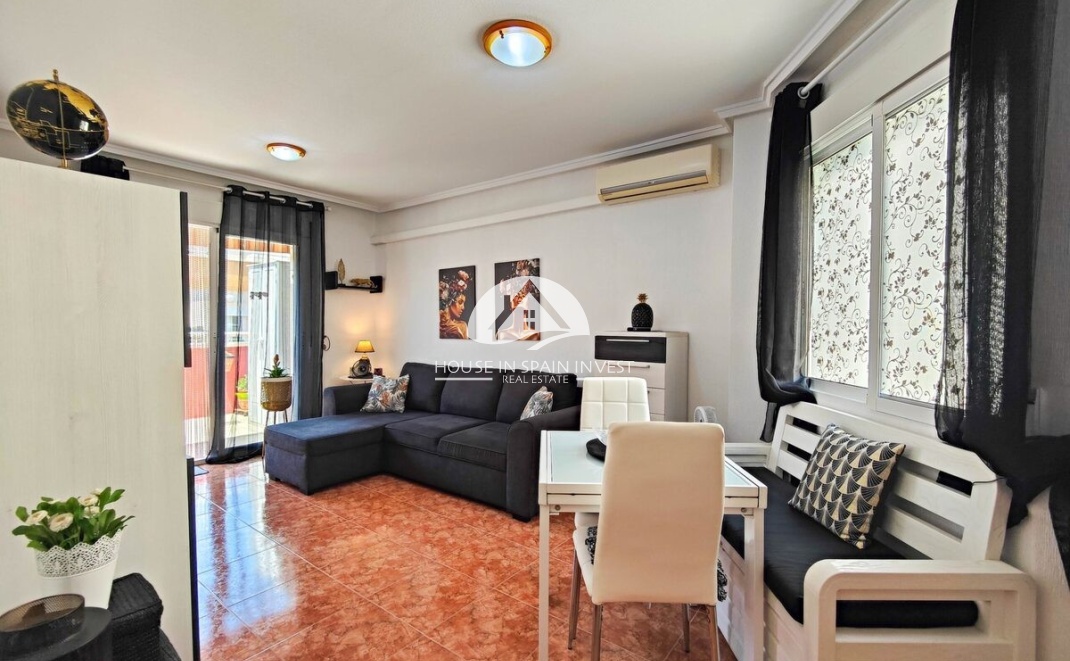Resale - Apartment  - Torrevieja