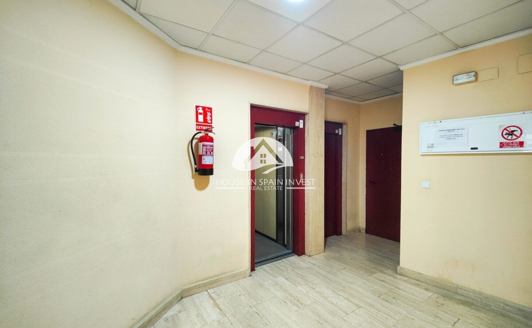 Resale - Apartment  - Torrevieja