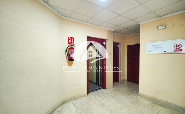 Resale - Apartment  - Torrevieja