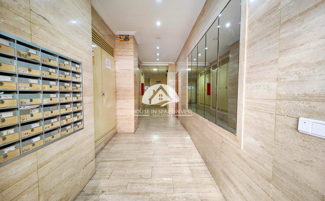 Resale - Apartment  - Torrevieja