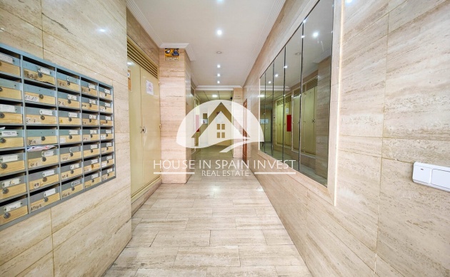 Resale - Apartment  - Torrevieja