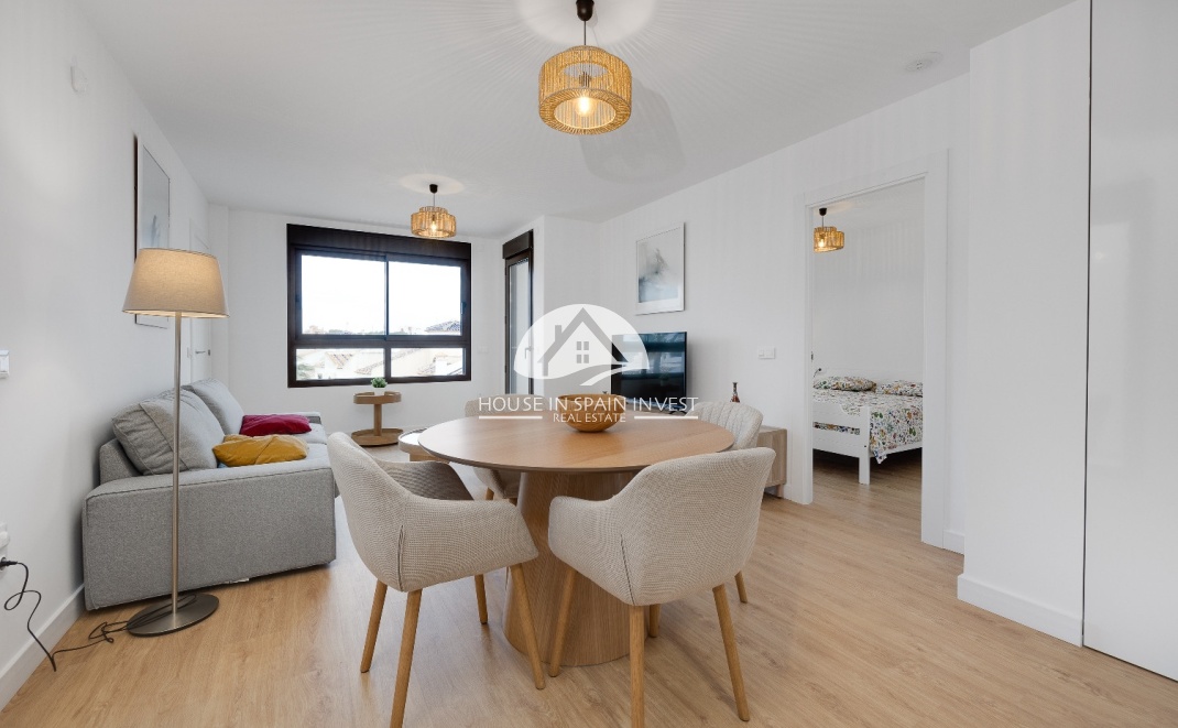 Resale - Apartment  - Orihuela Costa - Villamartín