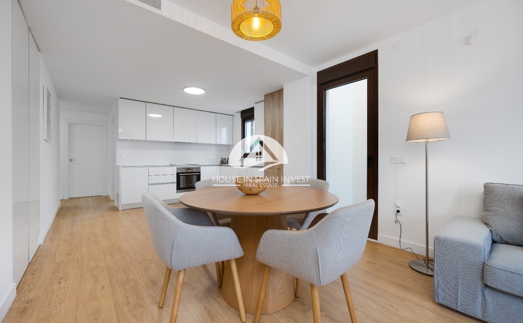 Resale - Apartment  - Orihuela Costa - Villamartín